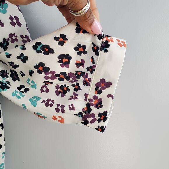 Van Heusen Colorful Animal Print Sheer Lightweight Pullover Top Size L - Picture 4 of 7